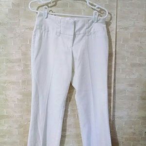 Maurices white dress pants size 1/2